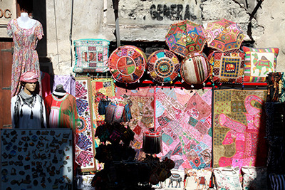 ae_souk01.jpg