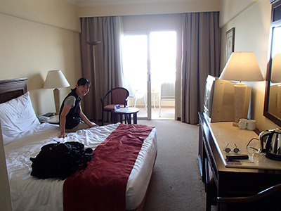 eg_hotel01.jpg