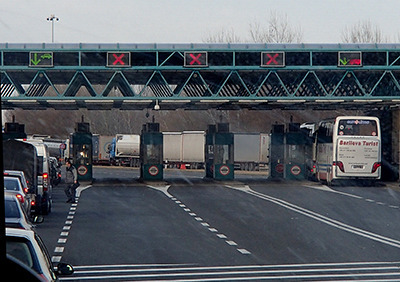 hu_border.jpg