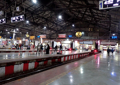 mumbaystation01_in.jpg