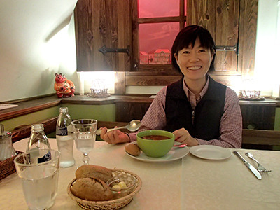 ru_restaurant01.jpg