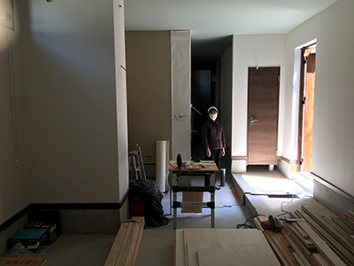torahall0504-02.jpg